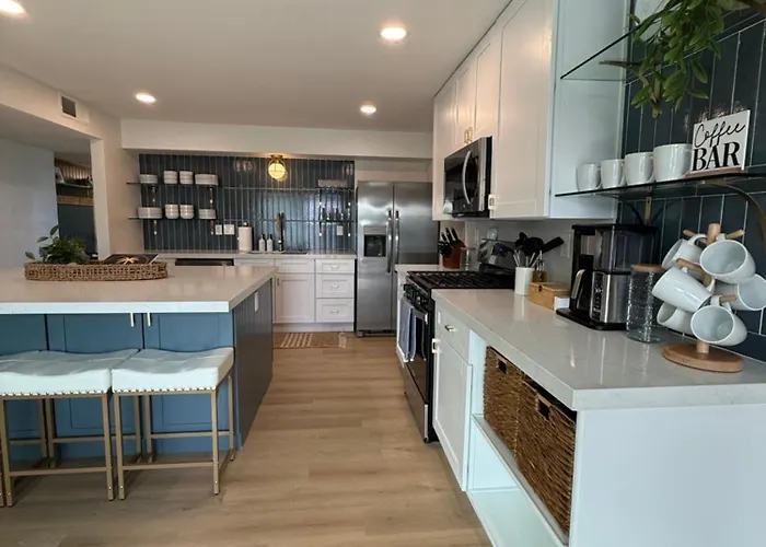 Location! Pool, Hot Tub, Game Near Old Town & Asu *