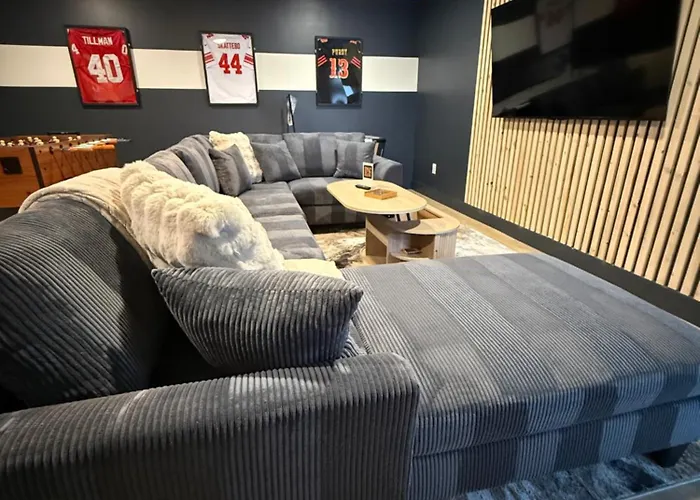 Location! Pool, Hot Tub, Game Near Old Town & Asu